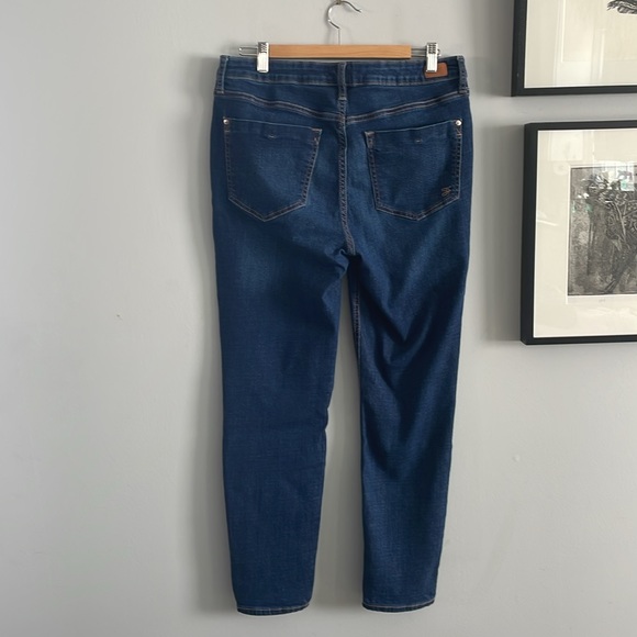 Seven 7 Jeans High Rise Bombshell Skinny, Size 12, Color Hayden - Picture 2 of 6